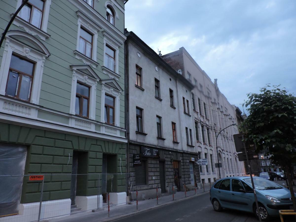 Hostel Centrum Sabot Cracovia Exterior foto